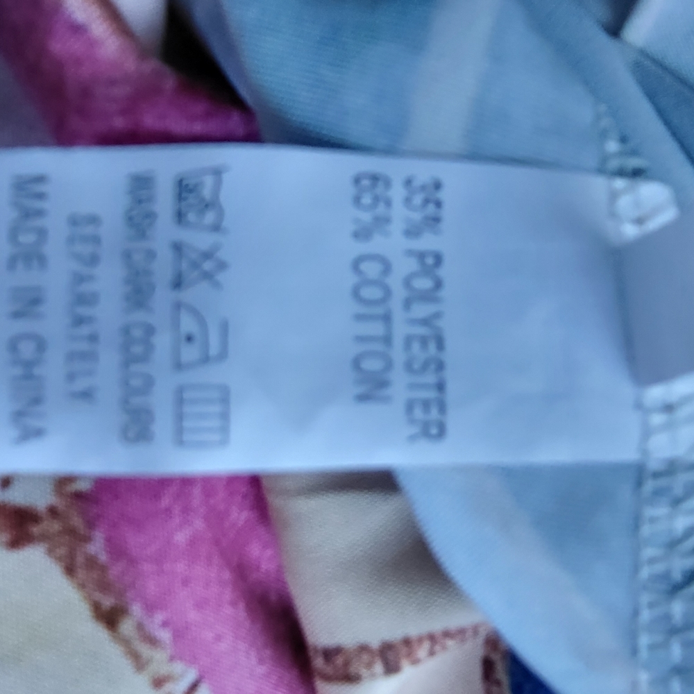 Lightweight LS patterned blouse - Picture 4 of 4